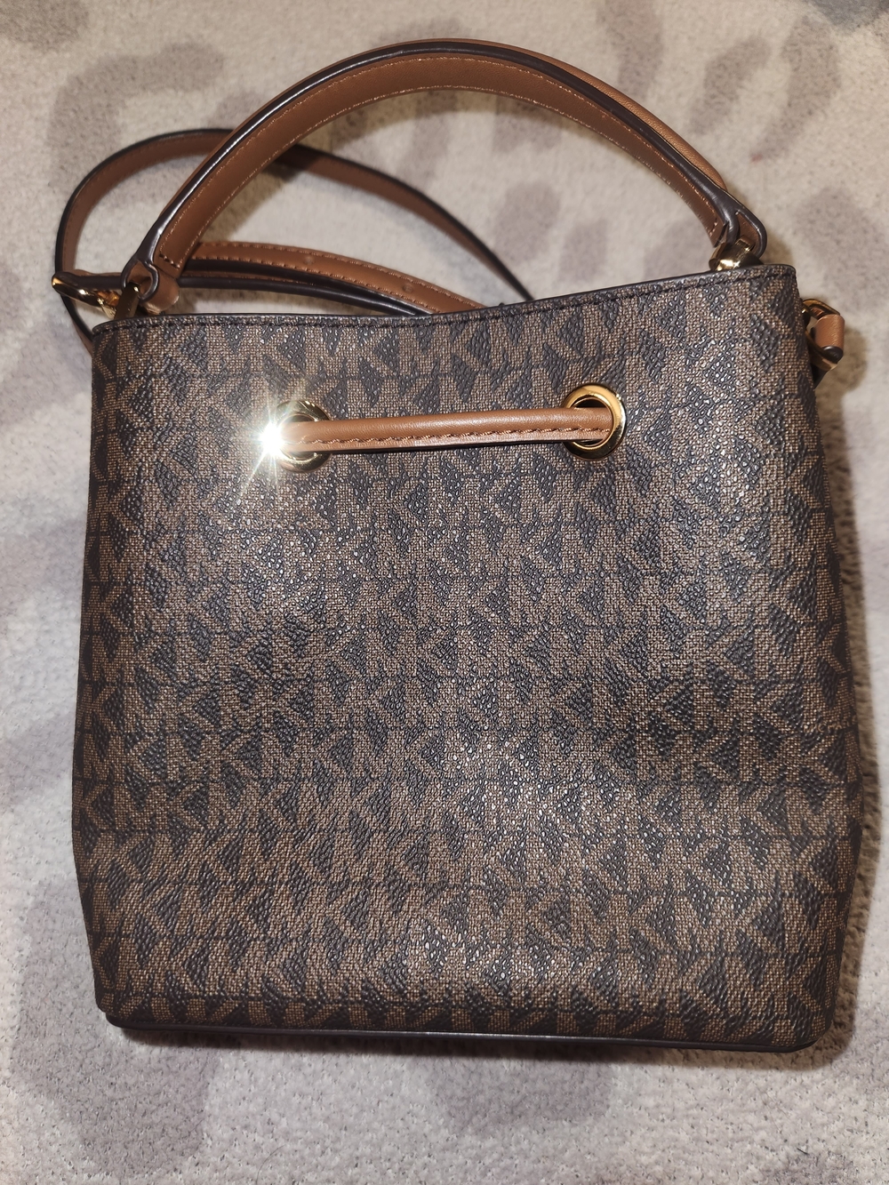 Michael Kors Brown Logo Mini Bucket Bag with Tan Trim - Picture 2 of 5